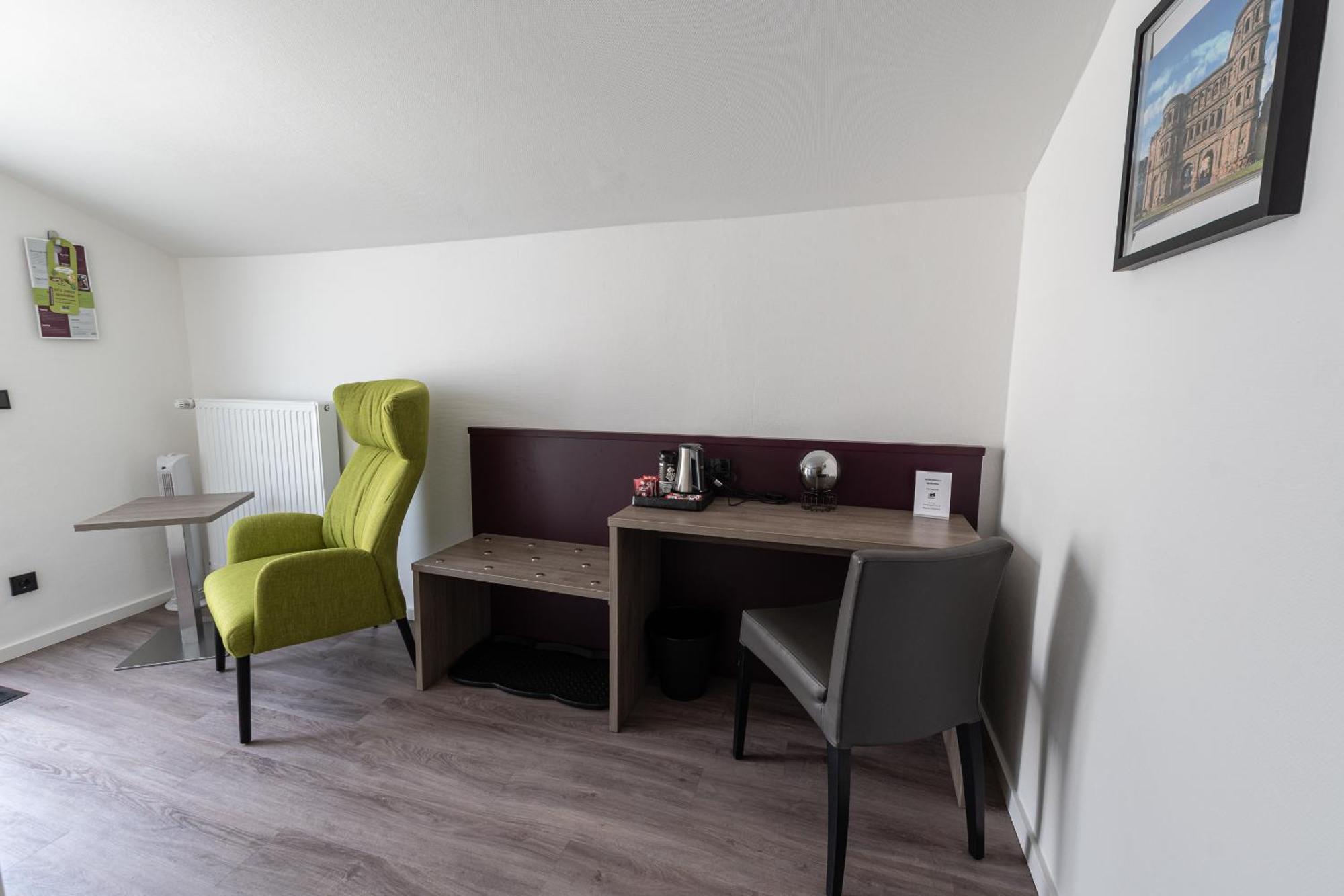 Hotel Porta Nigra ترير الغرفة الصورة