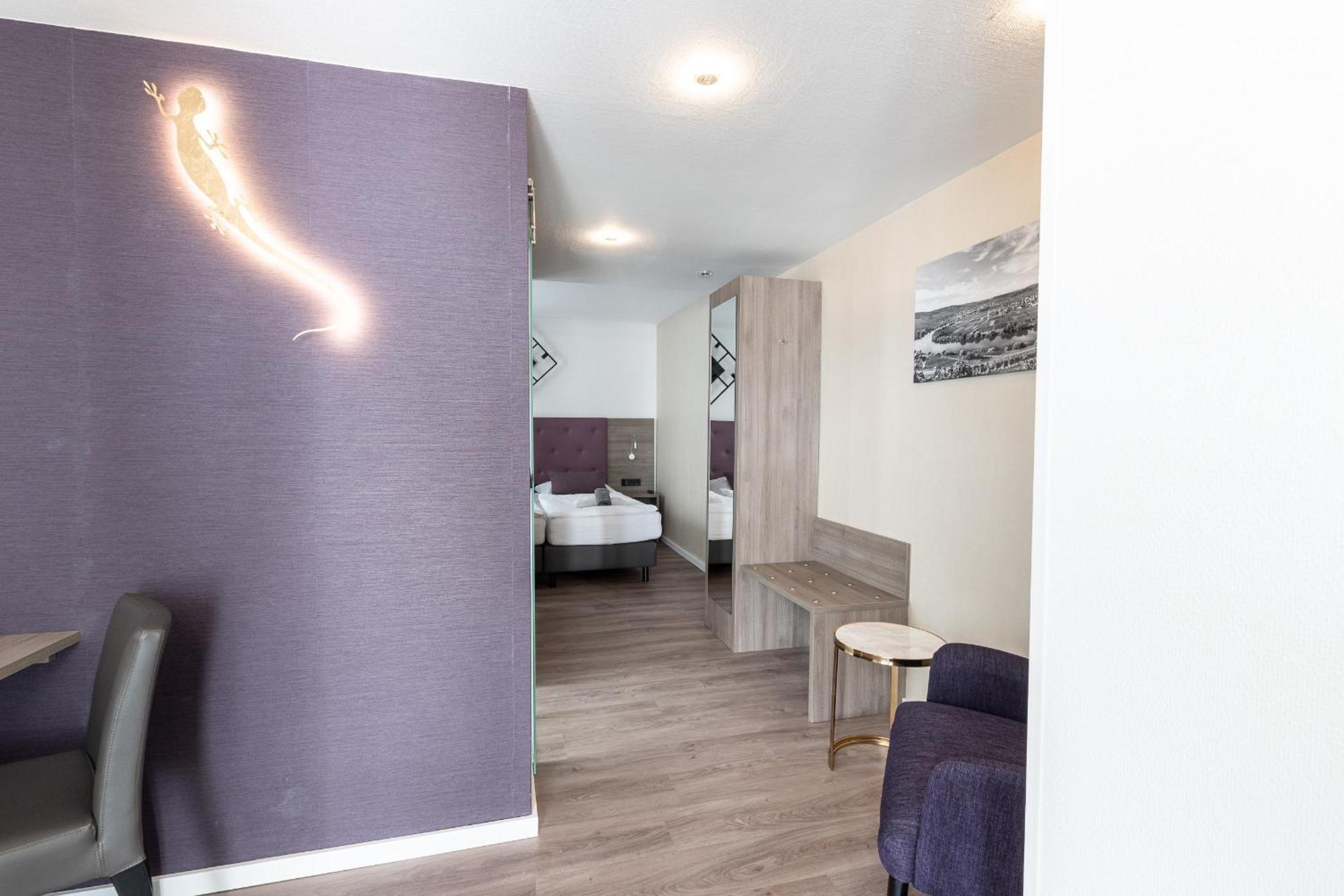 Hotel Porta Nigra ترير الغرفة الصورة