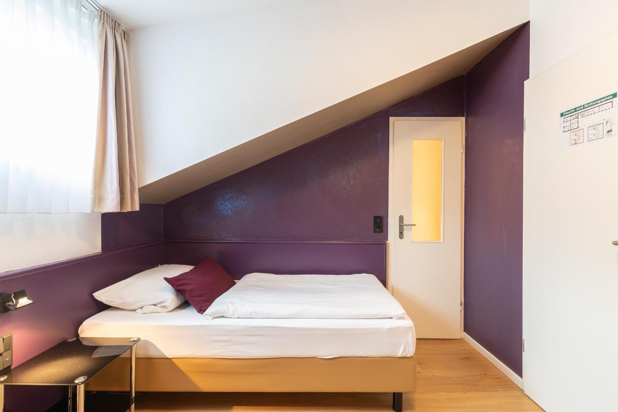 Hotel Porta Nigra ترير الغرفة الصورة